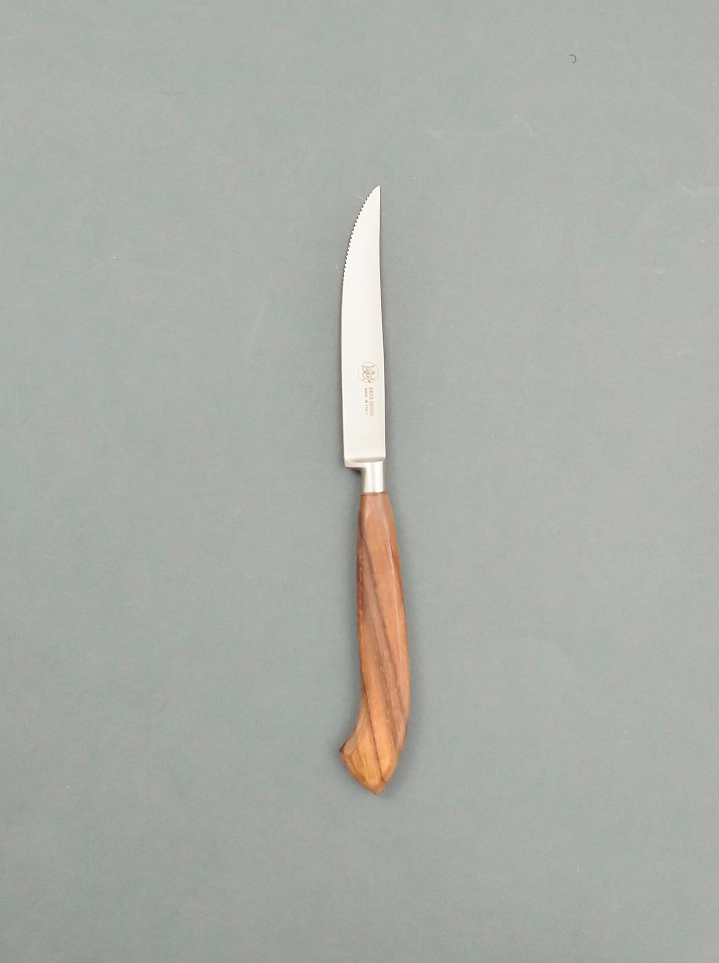 coltello per disosso,manico in legno palissandro 